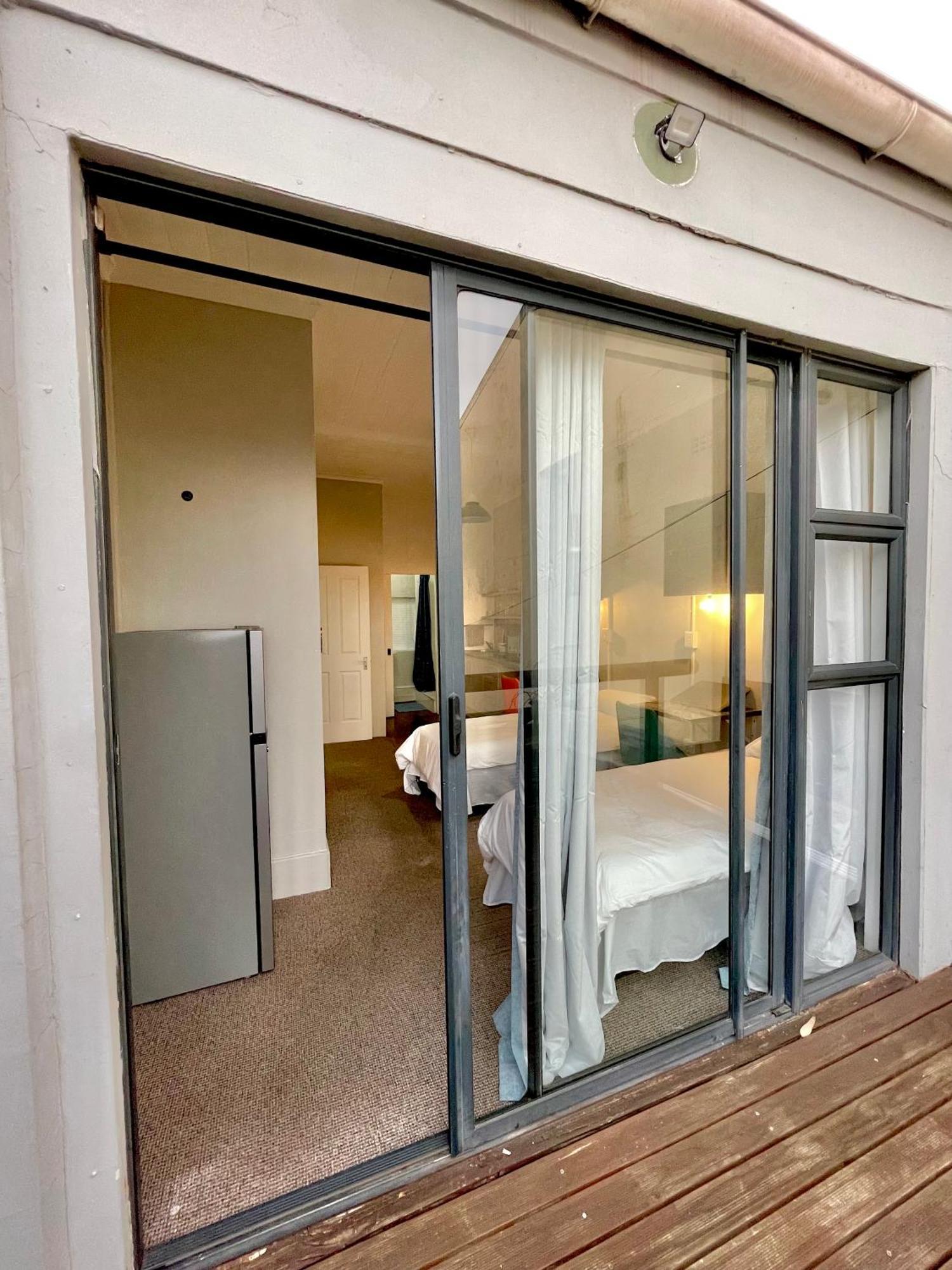 Cosy Richmond Hill Retreat Hotel Port Elizabeth Exterior photo